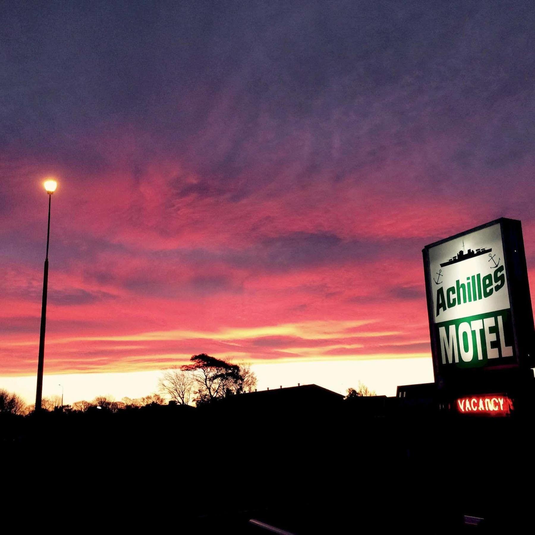 Achilles Motel Крайстчърч Екстериор снимка