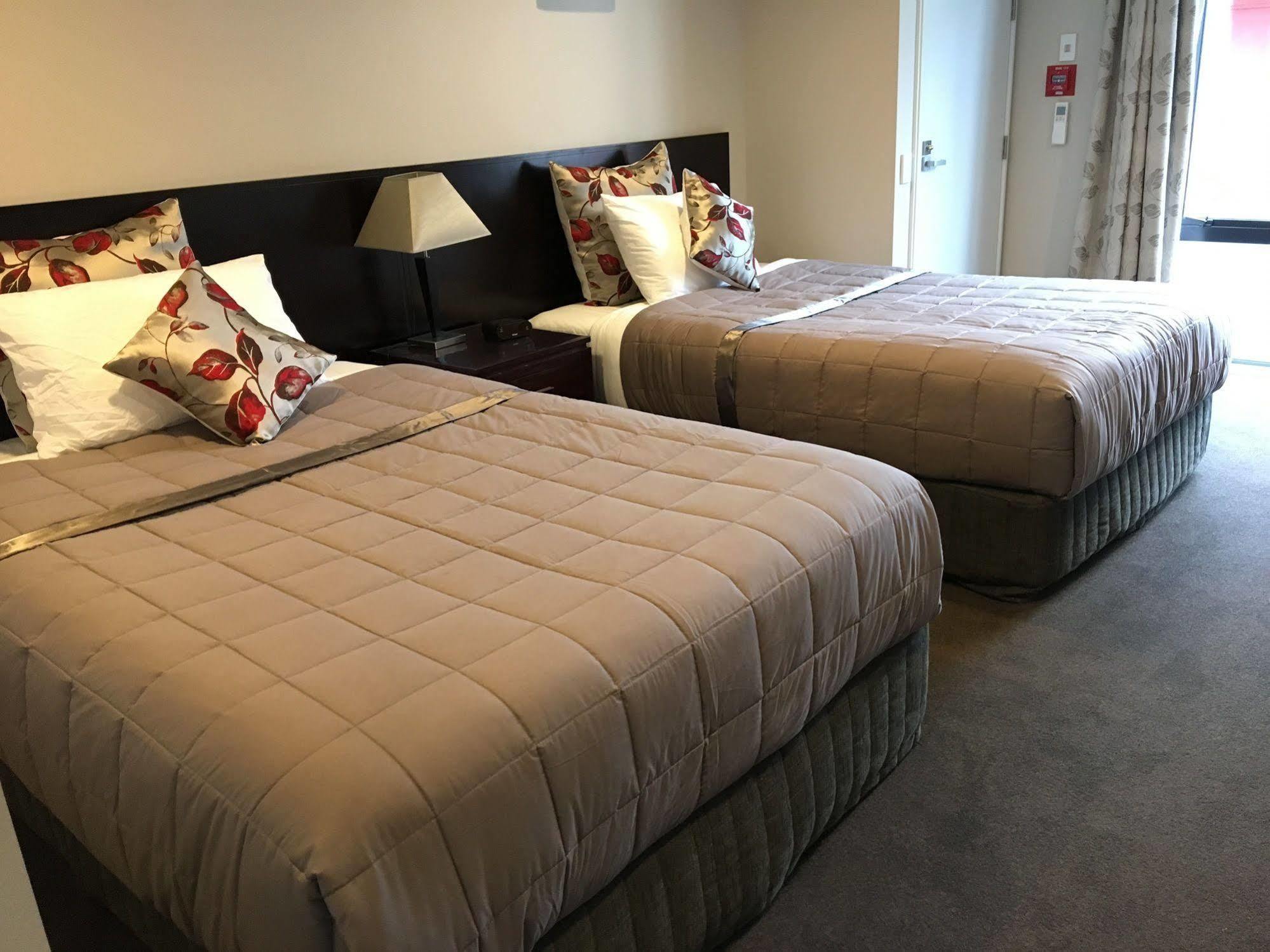 Achilles Motel Крайстчърч Екстериор снимка