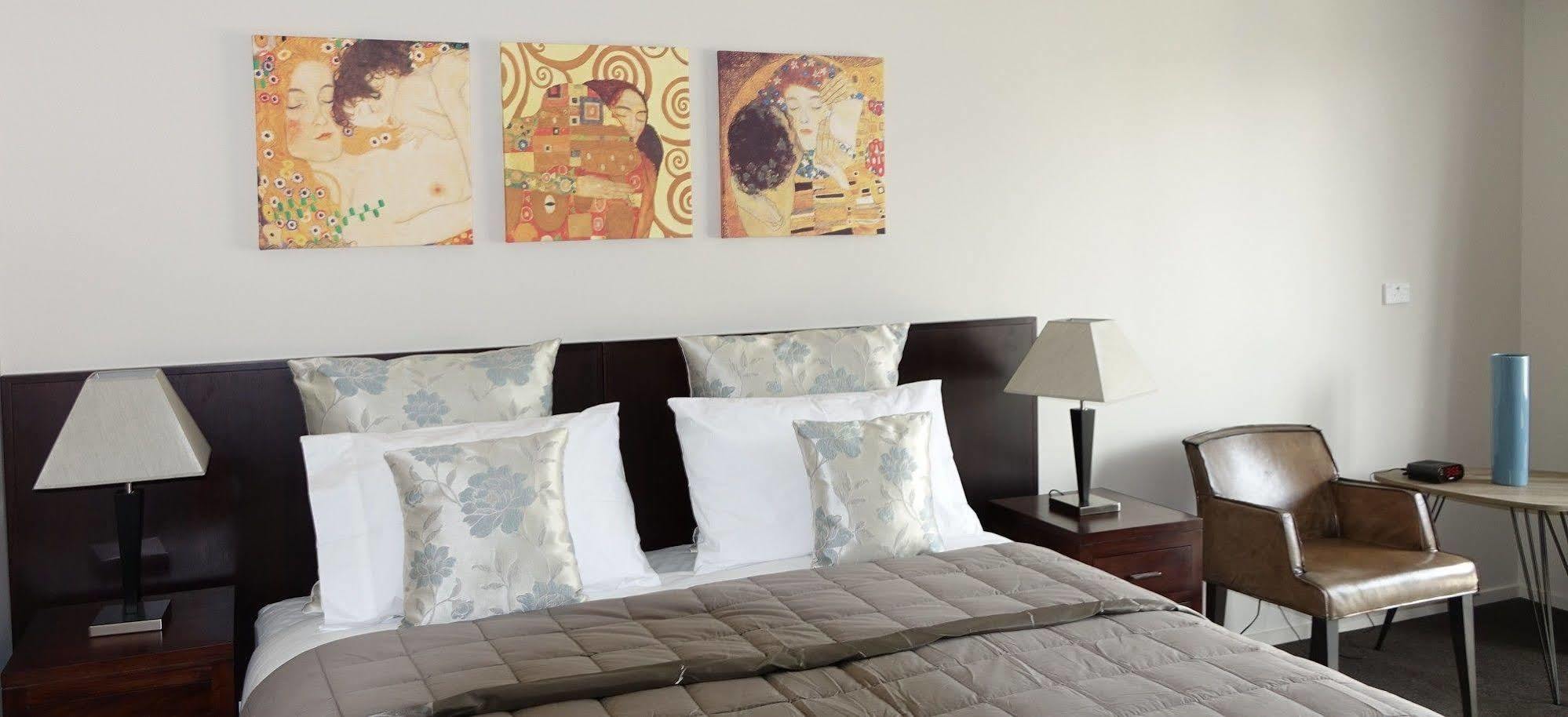Achilles Motel Крайстчърч Екстериор снимка