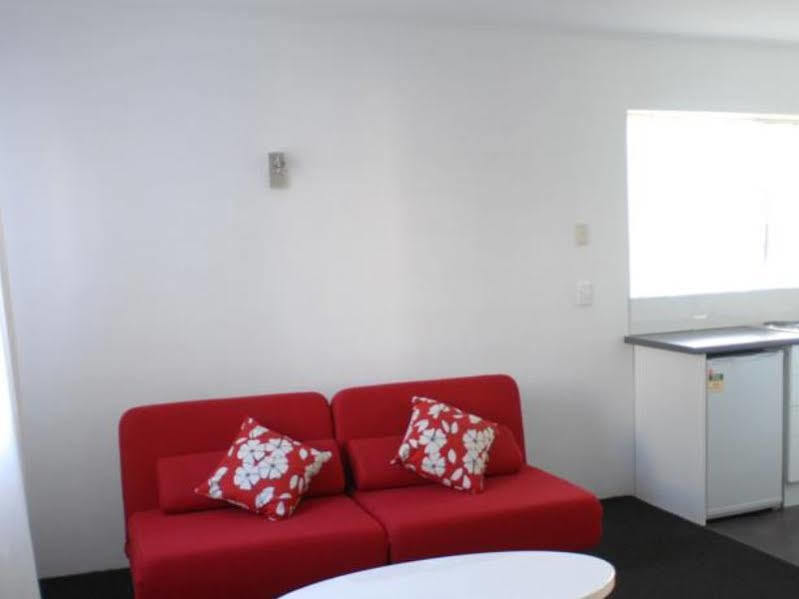 Achilles Motel Крайстчърч Екстериор снимка