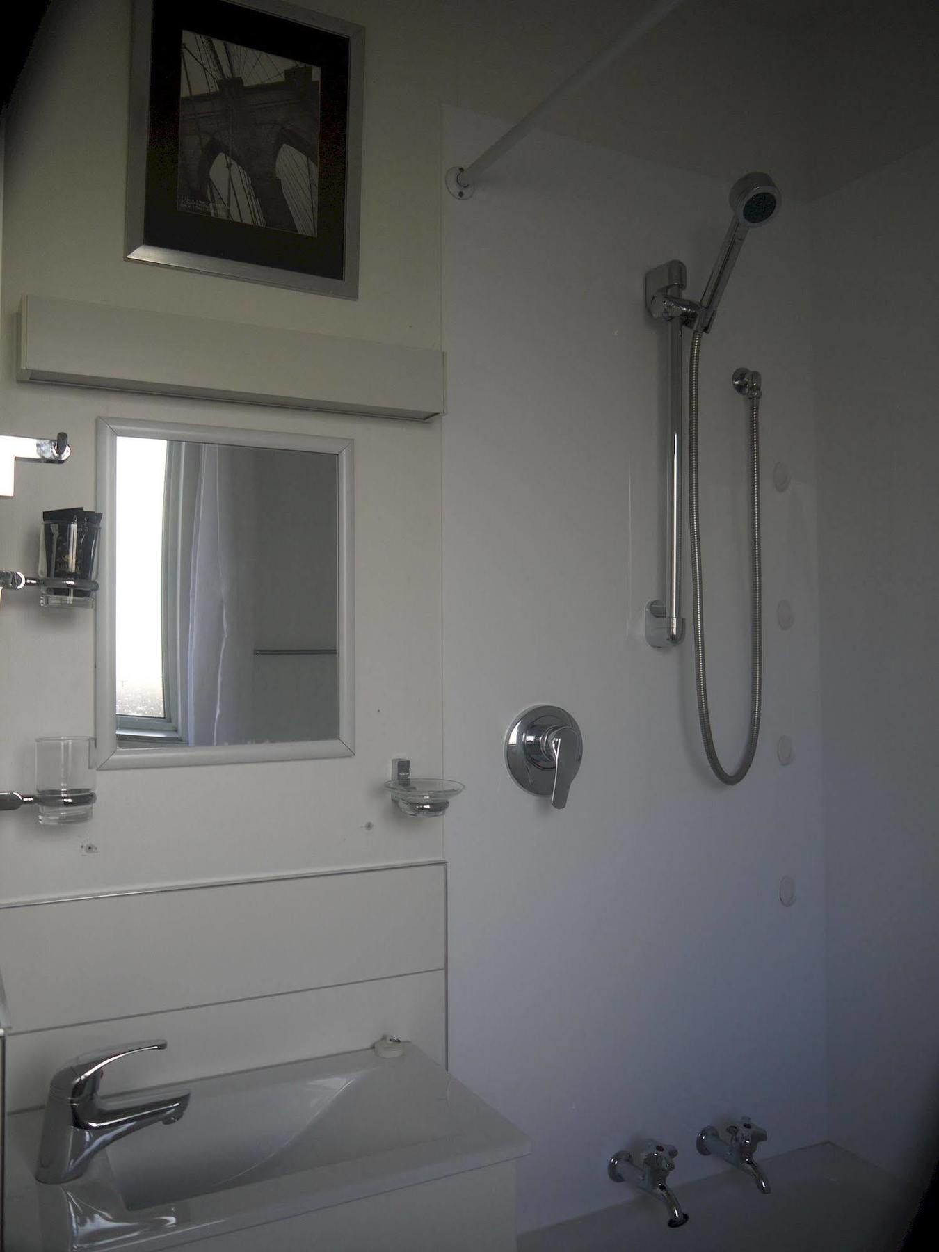 Achilles Motel Крайстчърч Екстериор снимка